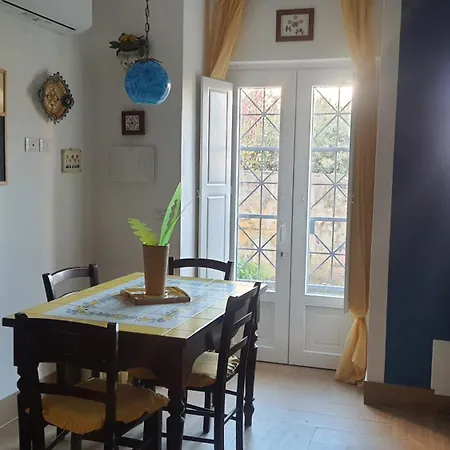 Apartment Le Calette Palermo